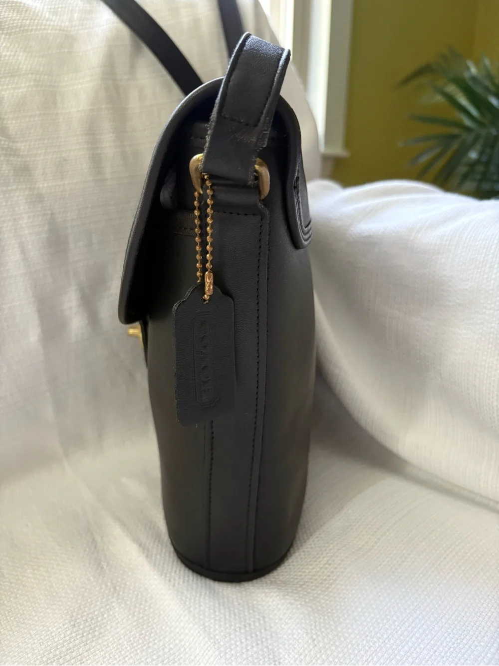 Vintage Coach Bradley USA Bucket Bag Style 9936